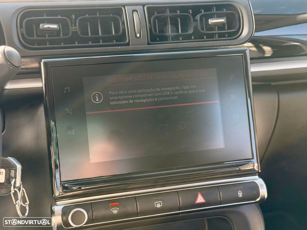 Citroën C3 1.2 PureTech Shine - 20