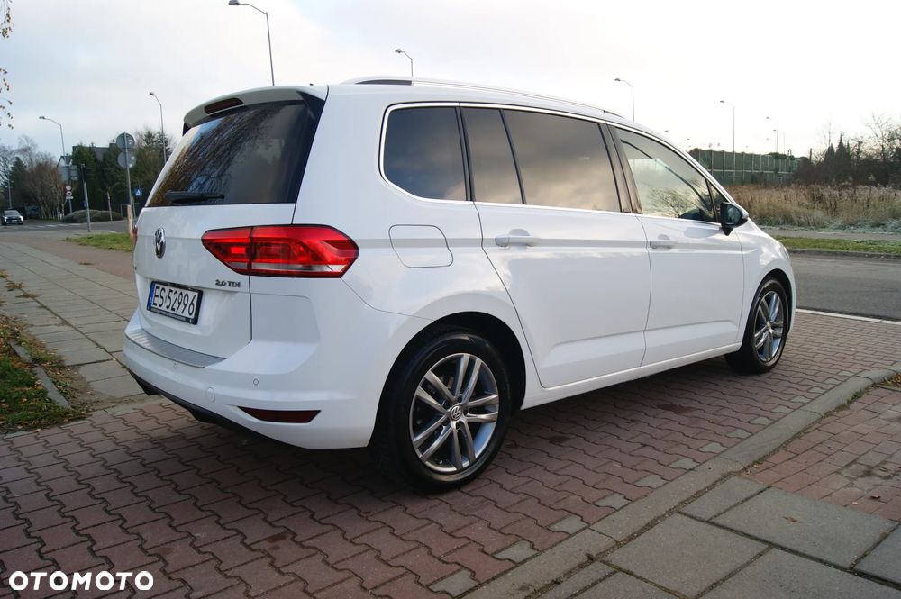 Volkswagen Touran 2.0 TDI BMT Highline DSG - 4