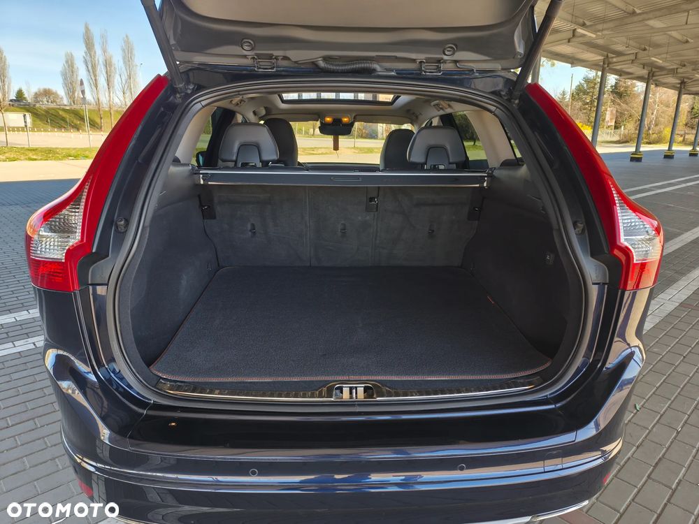 Volvo XC 60 D4 Geartronic Ocean Race - 38