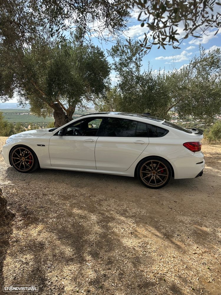 BMW 535 Gran Turismo - 12