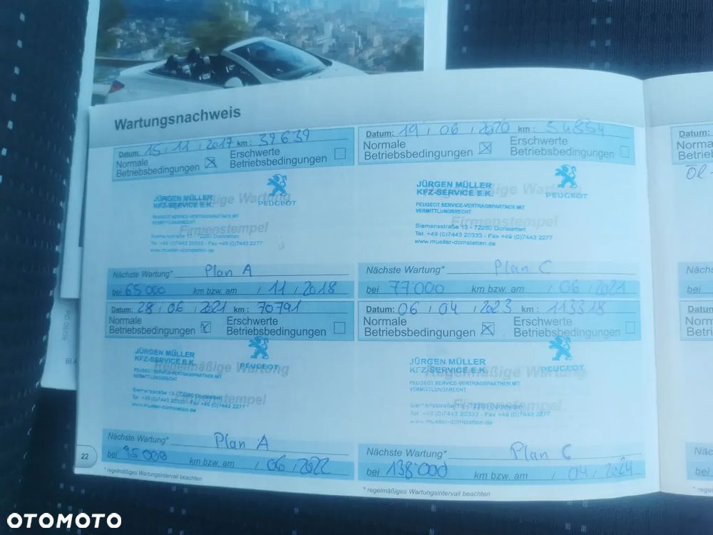 Peugeot 2008 e-HDi FAP 115 STOP & START Allure - 26