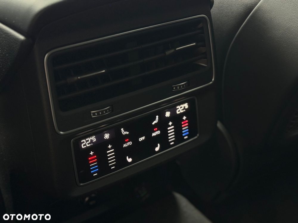 Audi SQ7 TFSI Quattro Tiptronic - 33