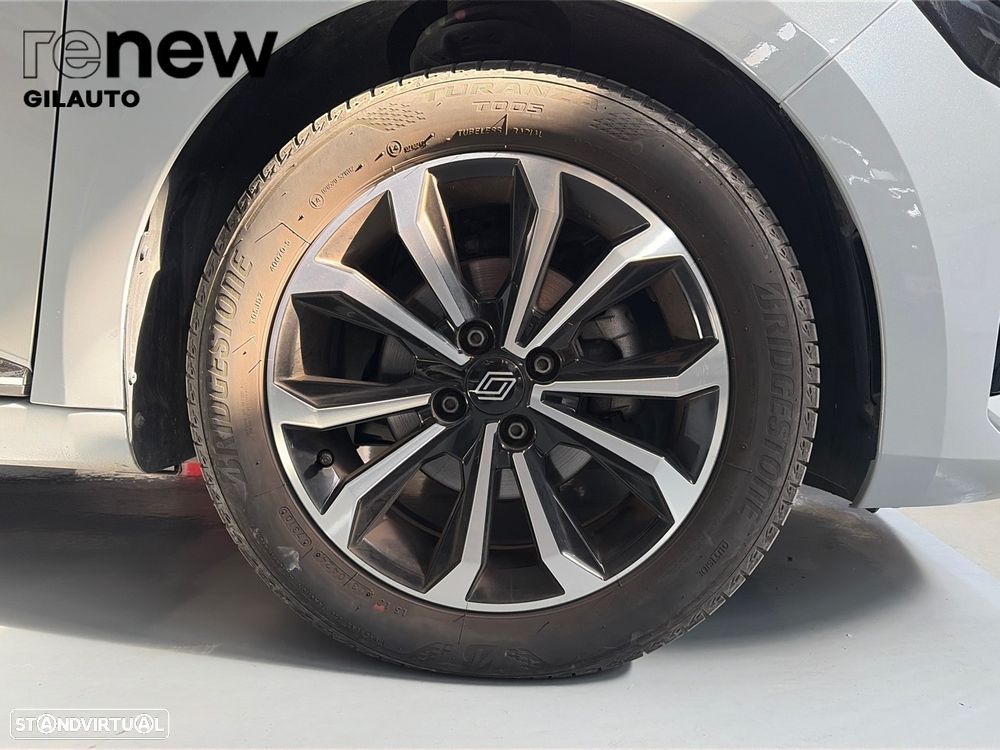 Renault Clio 1.0 TCe Techno Bi-Fuel - 8