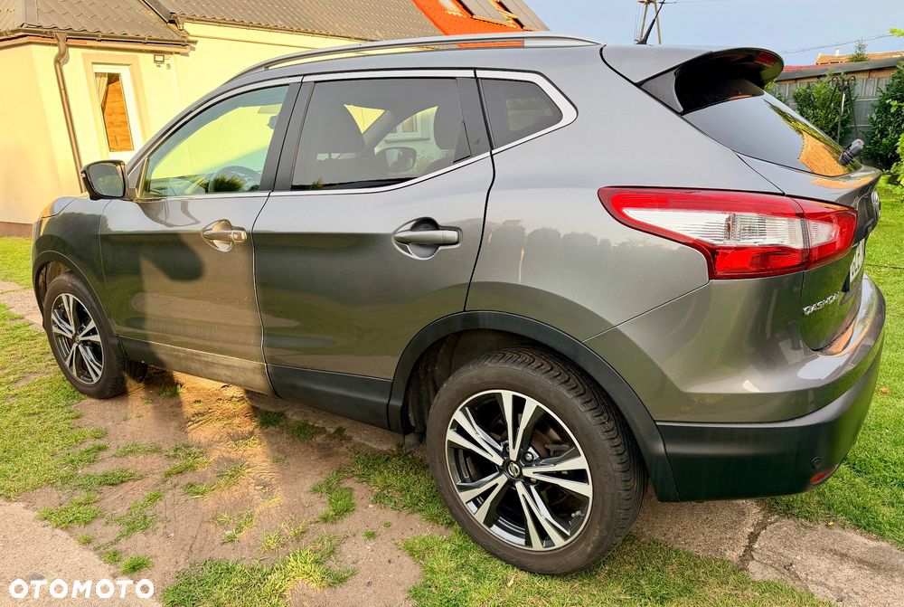Nissan Qashqai 1.5 dCi Tekna+ - 4