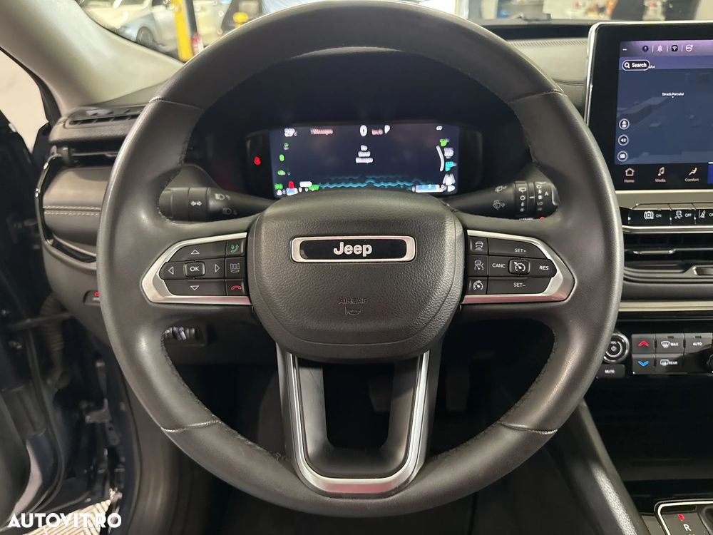 Jeep Compass - 17