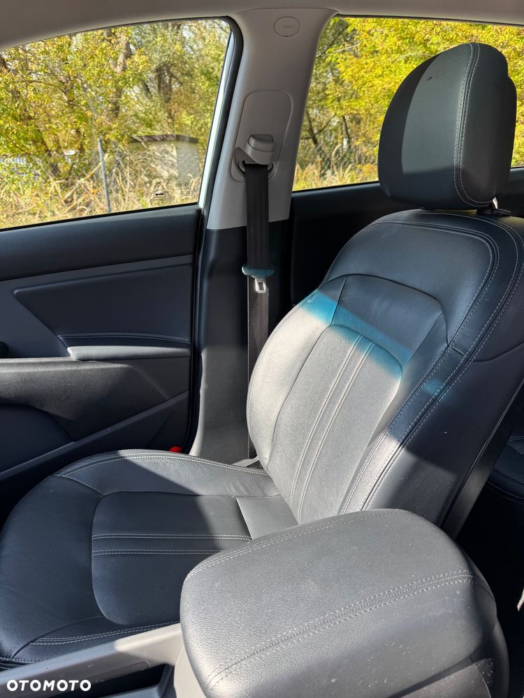 Kia Sportage - 18