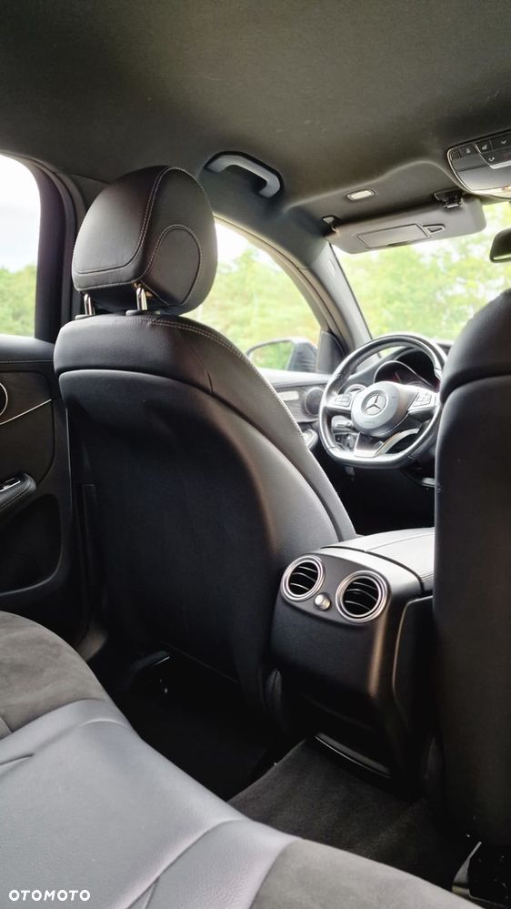 Mercedes-Benz GLC 250 4-Matic - 2