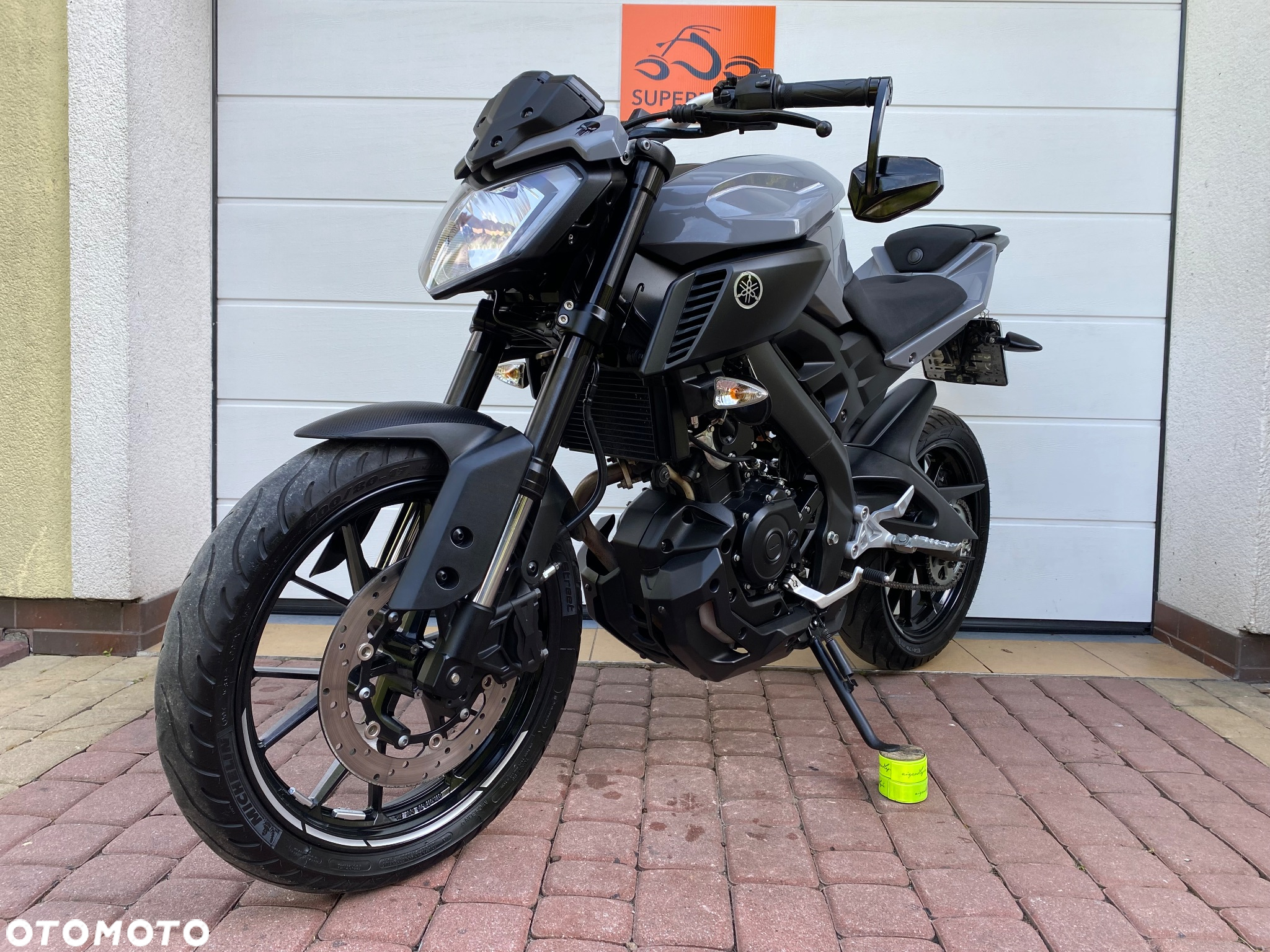 Yamaha MT - 3