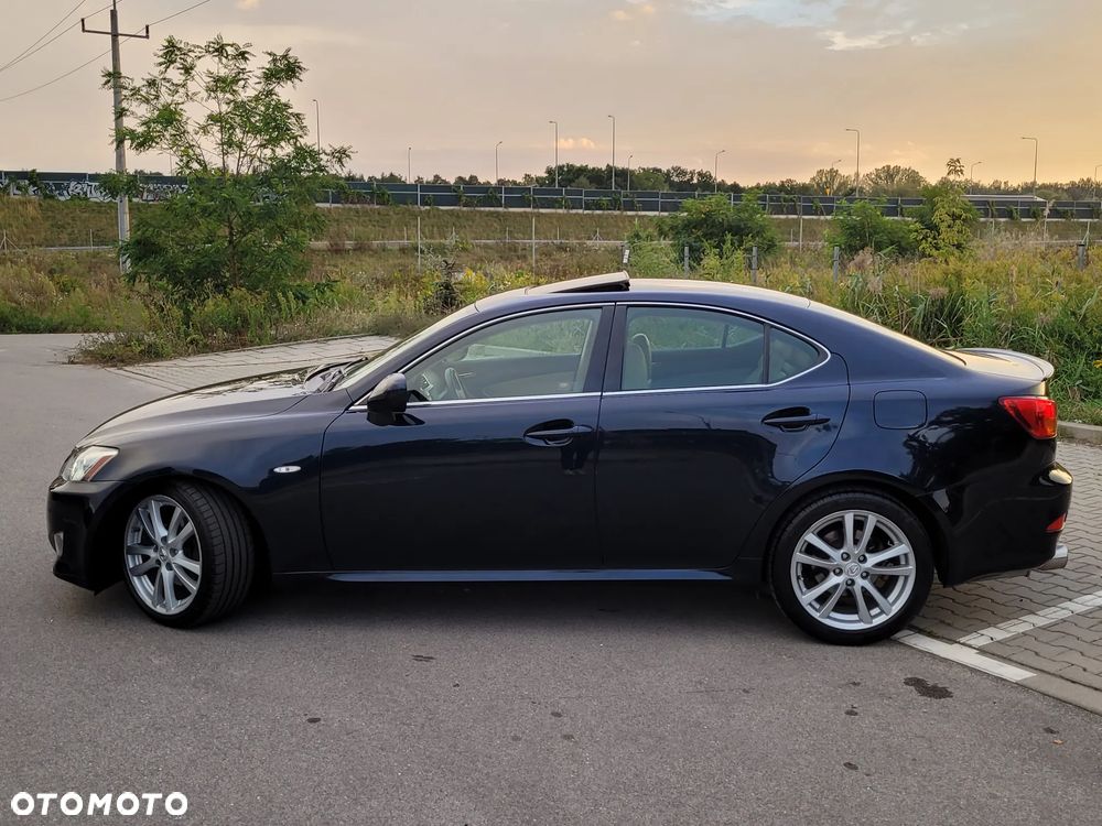 Lexus IS 250 Elegance - 3
