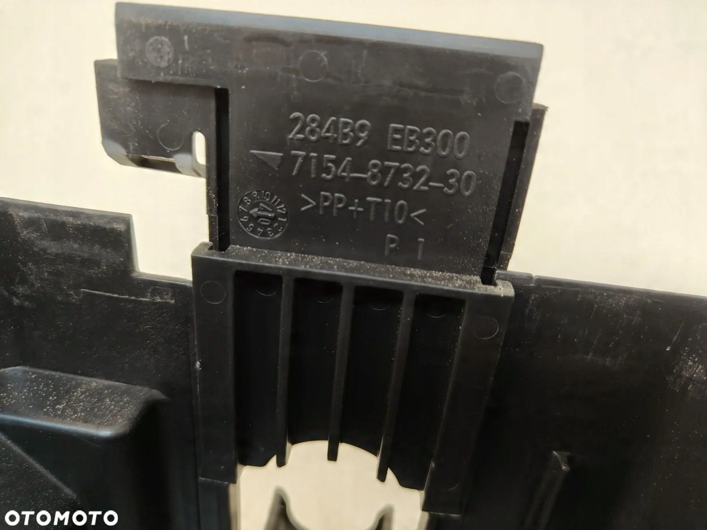 NISSAN NAVARA D40 2.5 DCI SKRZYNKA BEZPIECZNIKÓW 284B7-EB31C - 8