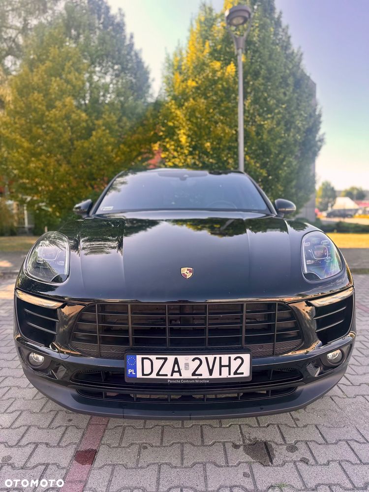 Porsche Macan Standard - 2