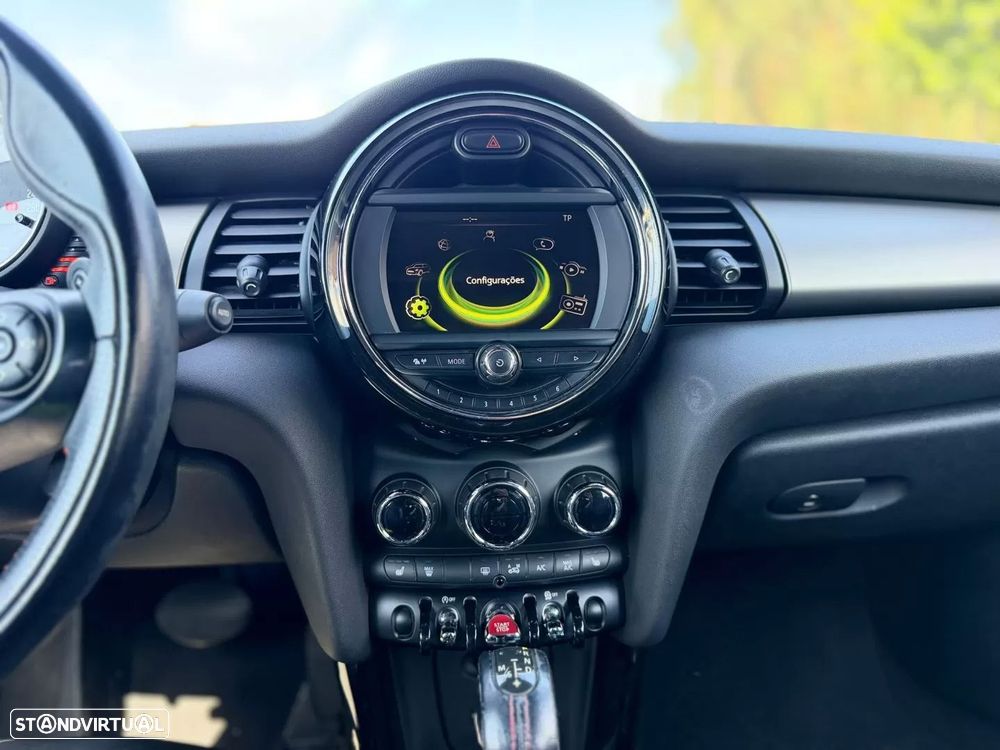 MINI Cabrio Cooper S Auto - 15