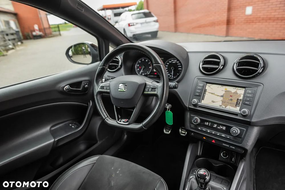 Seat Ibiza SC 1.8 TSI Cupra S&S - 28