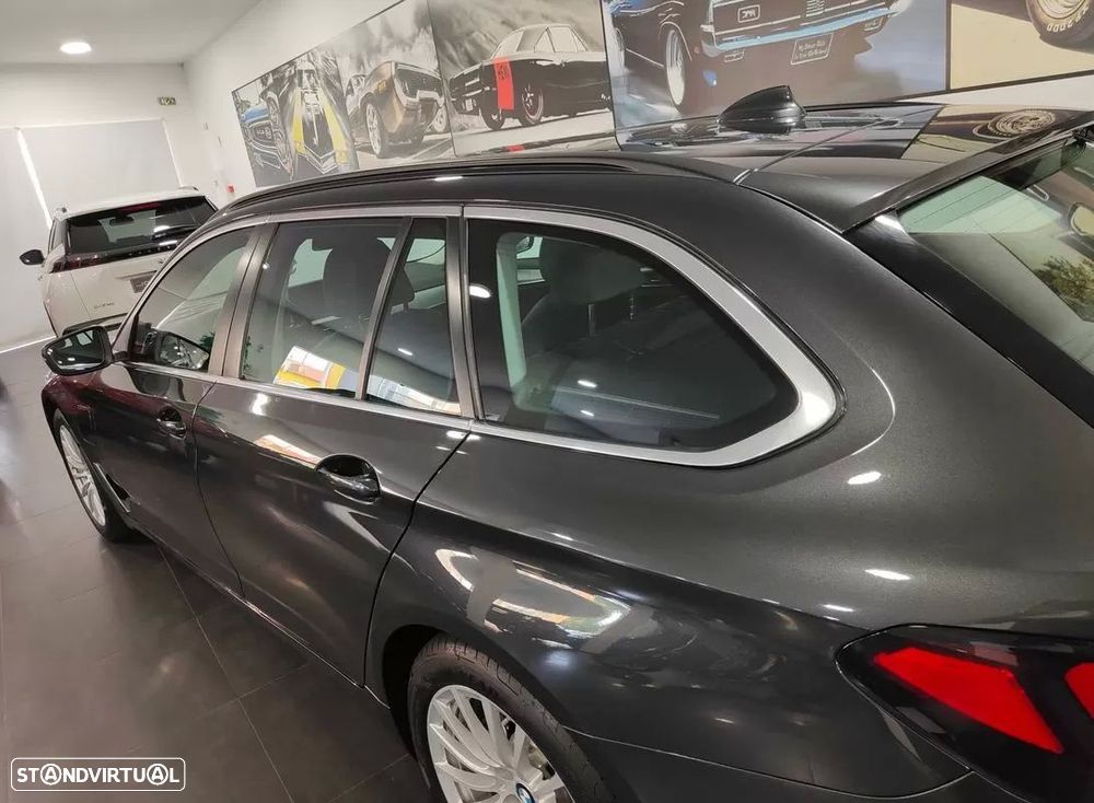BMW 520 e Line Luxury - 25
