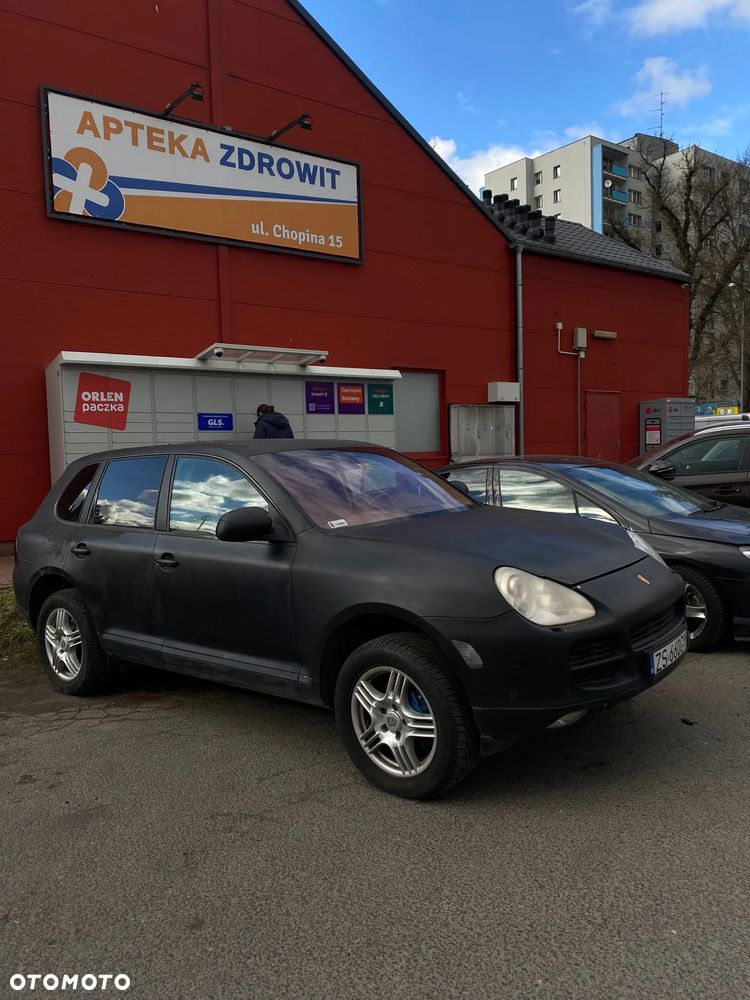 Porsche Cayenne - 30