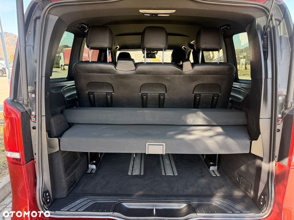 Mercedes-Benz Klasa V 300 d kompakt 9G-TRONIC - 12