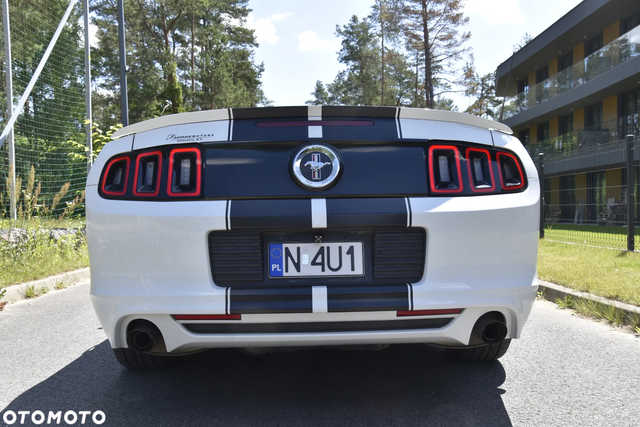Ford Mustang 3.7 V6 Premium - 14
