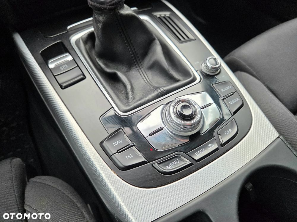 Audi A4 Avant 2.0 TDI DPF Ambiente - 15