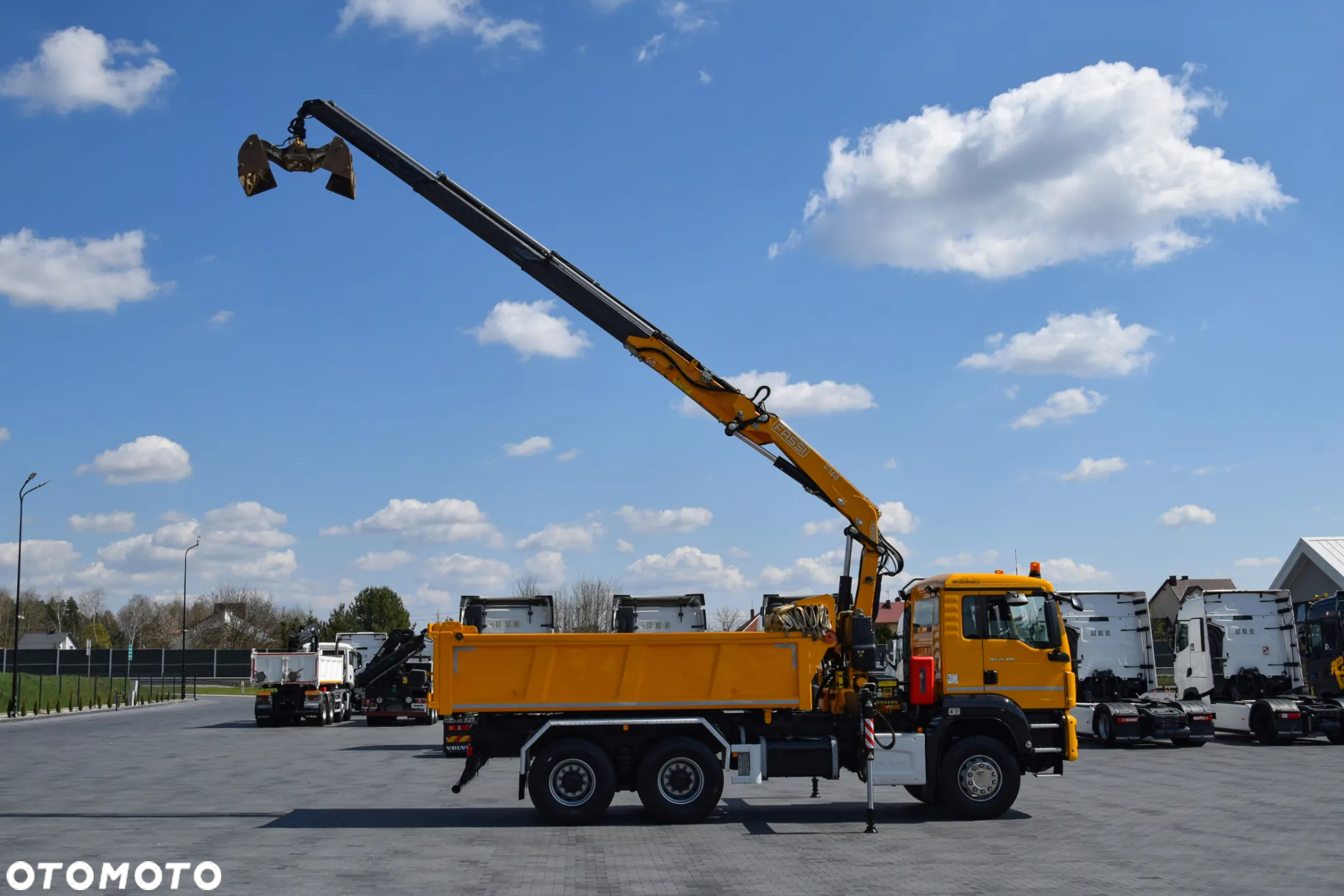 MAN TGS 26.400 / 6x4 / EURO 6 / UDT / HDS FASSI 165 / WYSUW x3 / ROTATOR / CHWYTAK / STEROWANIE RADIOWE / WZMOCNIONA RAMA / WYWROTKA / HYDROBURTA / AUTOMAT / 2017 / NOWE OPONY - 100% / NISKI PRZEBIEG / STAN IDEALNY / SPROWADZONY - 18