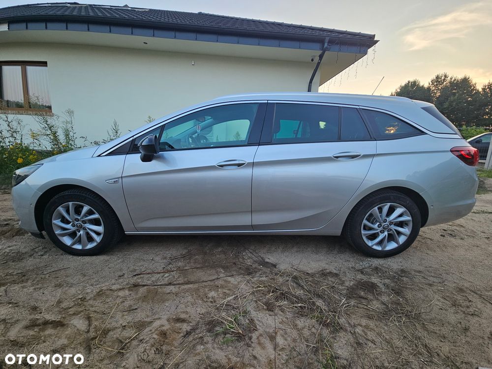 Opel Astra 1.2 T Elegance S&S - 3