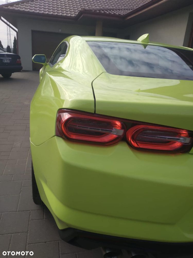 Chevrolet Camaro - 24