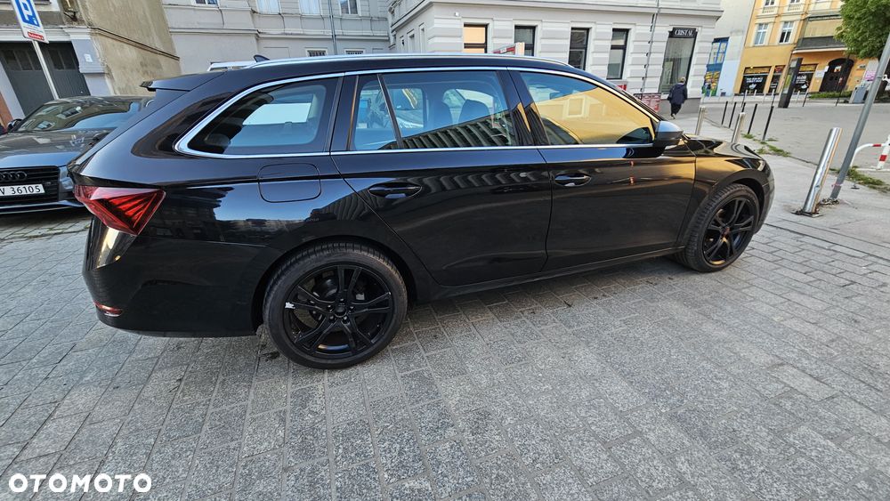 Skoda Octavia 2.0 TDI DSG Edition - 13