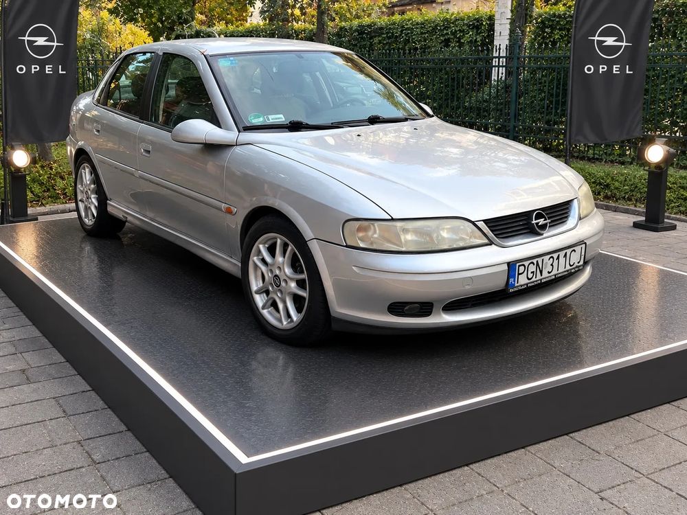Opel Vectra 1.8 CD Exklusiv - 1