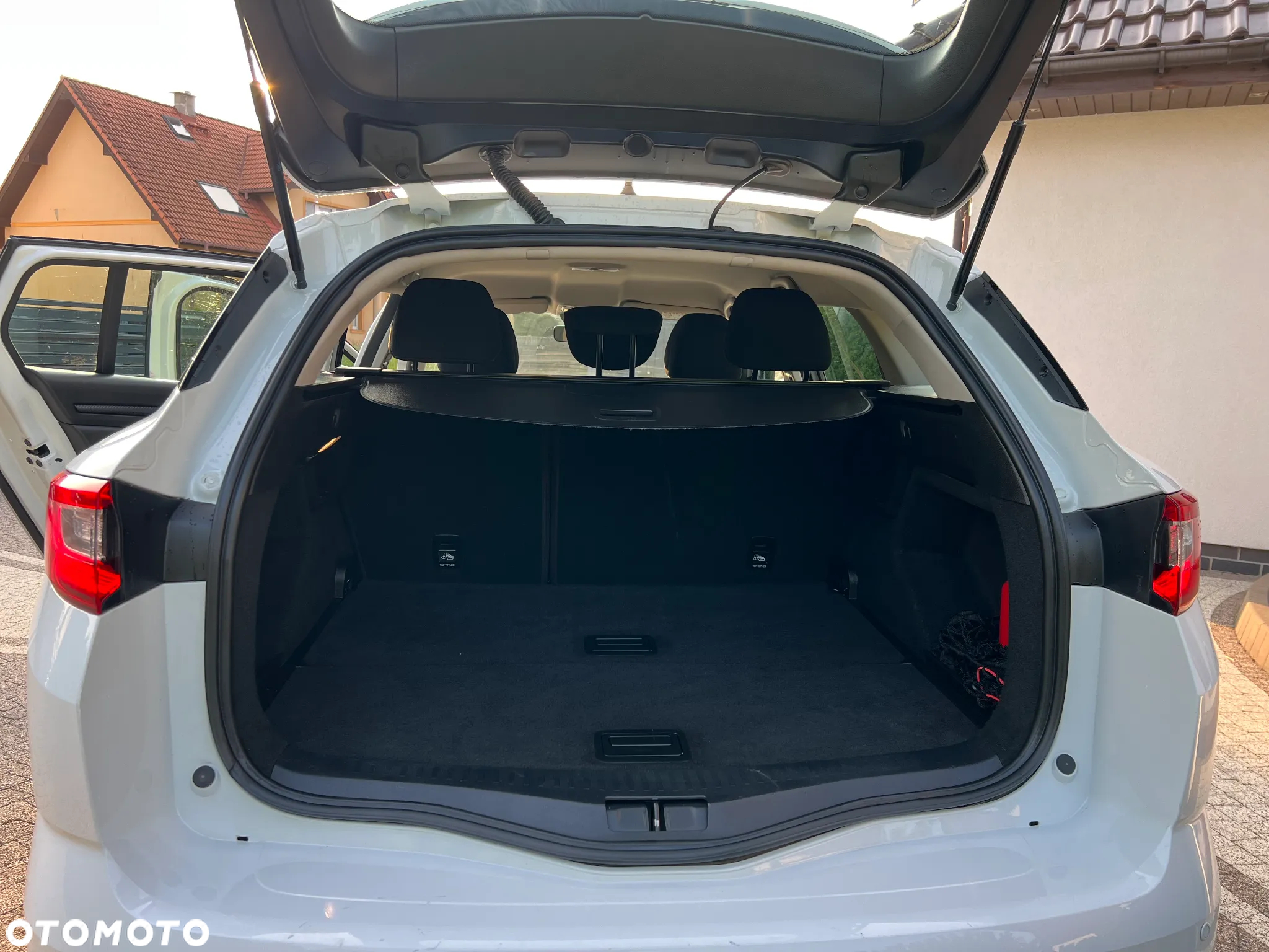Renault Megane 1.3 TCe FAP Intens - 13