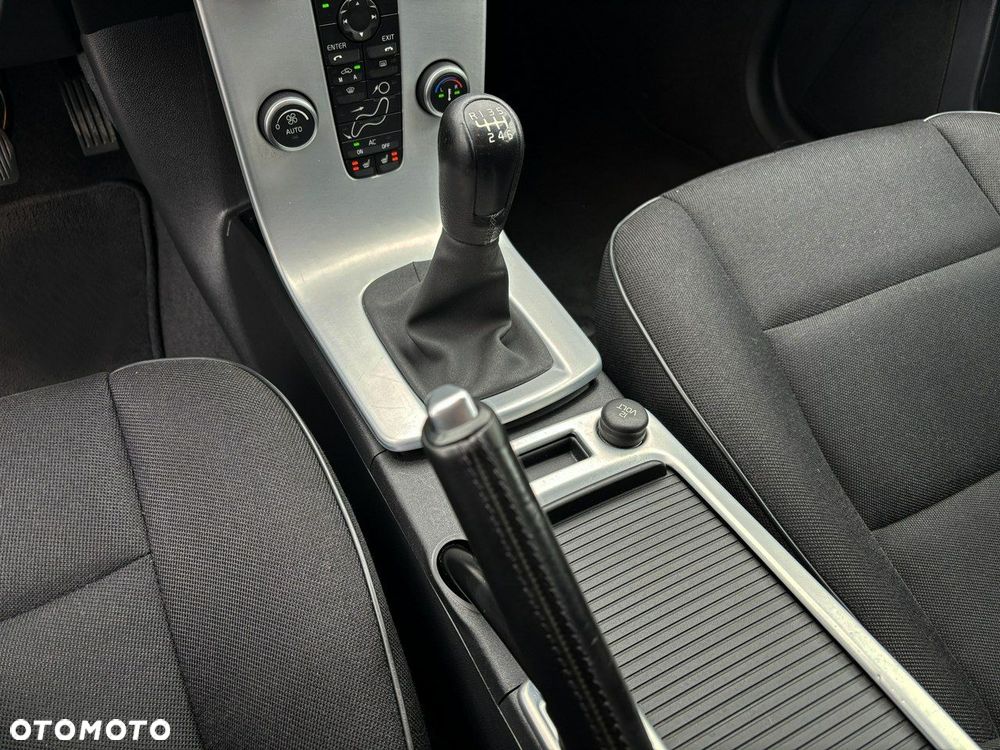 Volvo V50 - 21