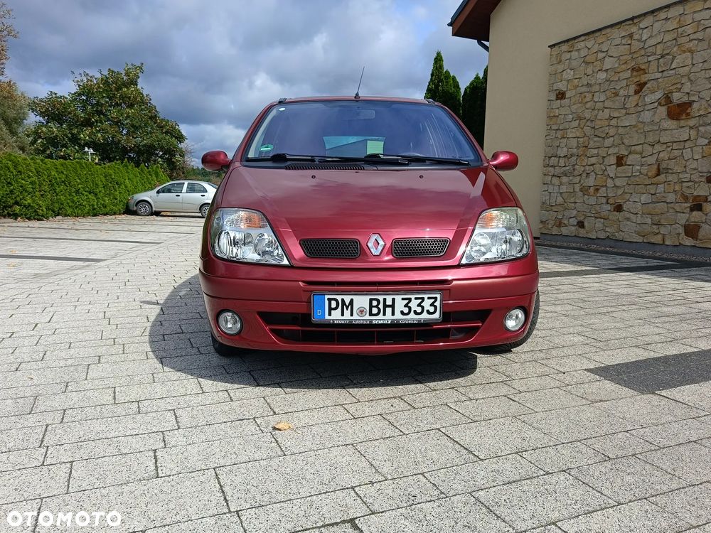 Renault Scenic - 8