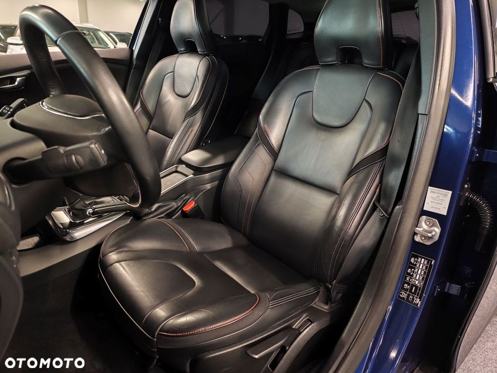 Volvo V40 D3 Ocean Race - 7