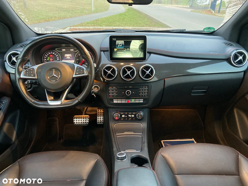 Mercedes-Benz B-Class 2015 photo 5