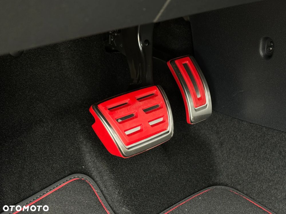 Volkswagen Golf - 15