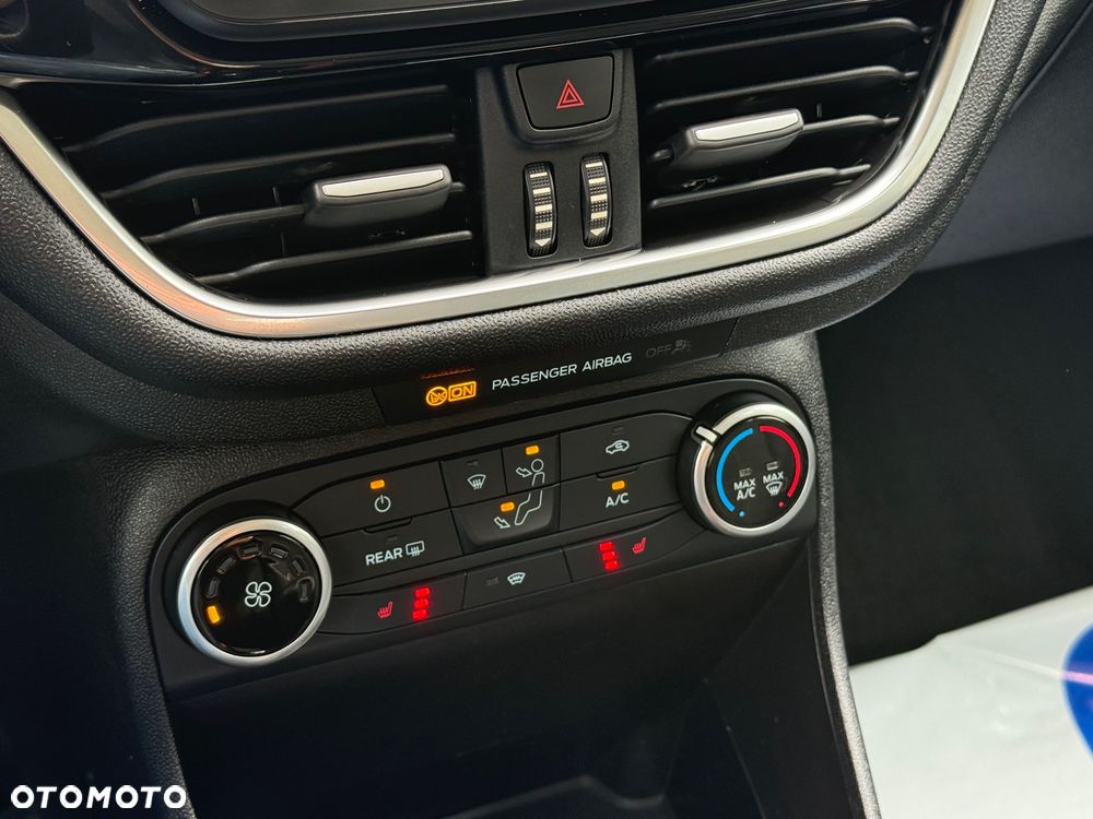 Ford Fiesta 1.1 S&S COOL&CONNECT - 23