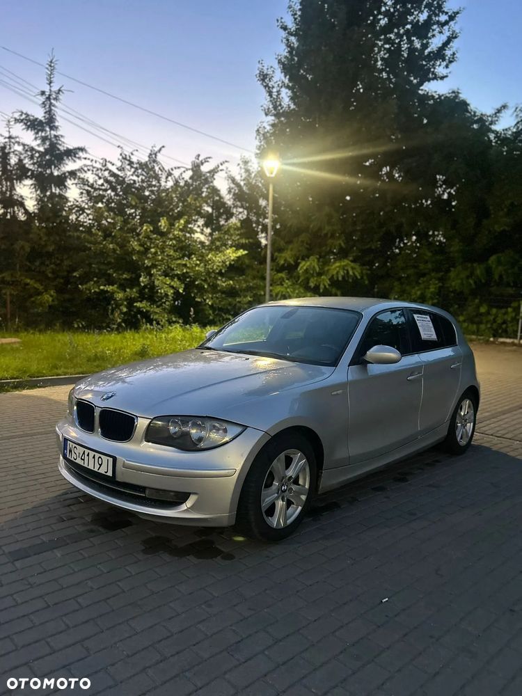 BMW Seria 1 120d DPF Edition Sport - 27