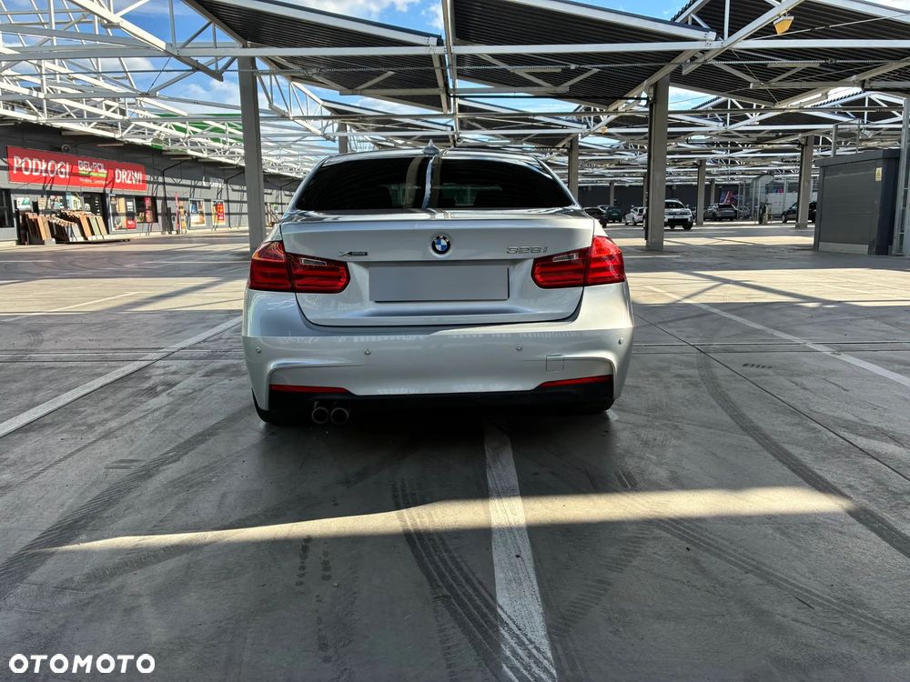BMW Seria 3 328i xDrive - 2