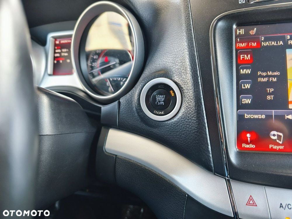 Fiat Freemont 2.0 Multijet Lounge AWD - 32