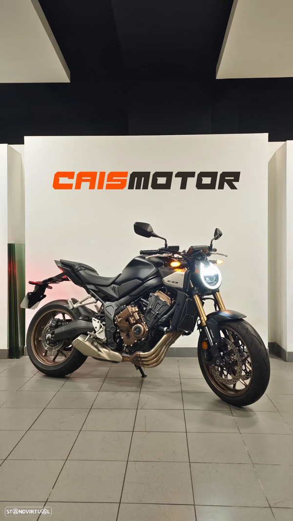Honda CB  650R E-Clutch
