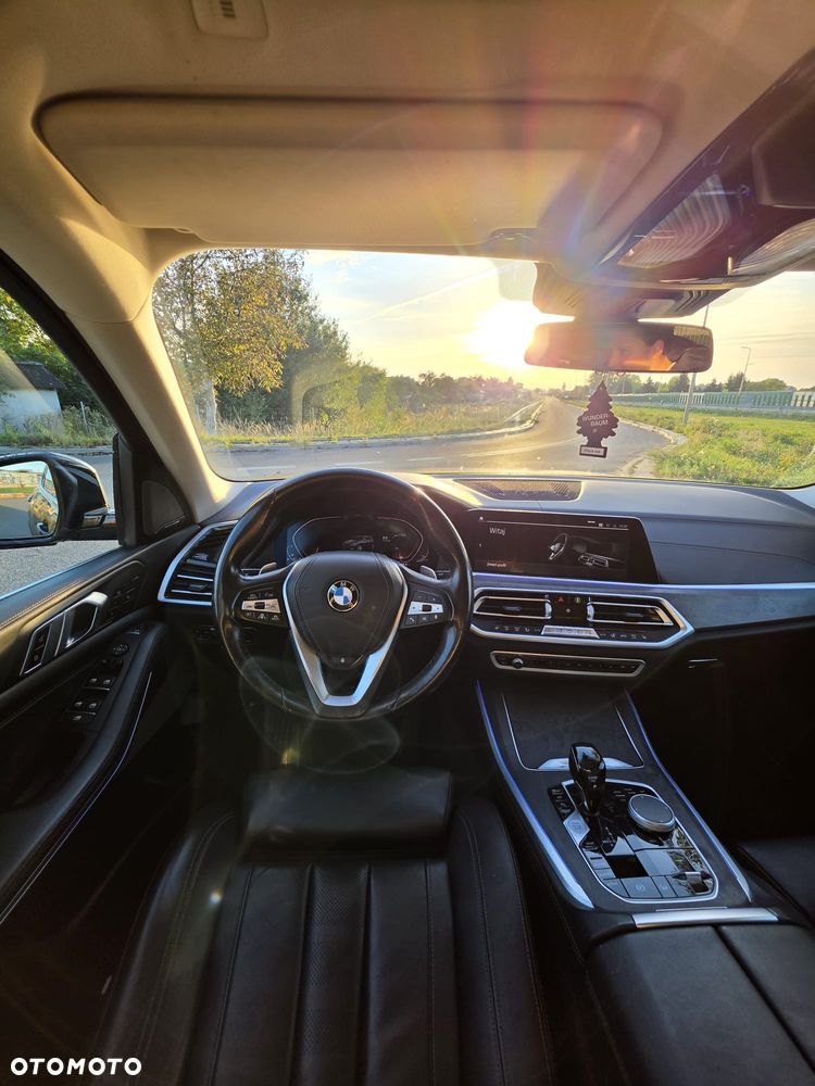 BMW X5 xDrive40i - 17