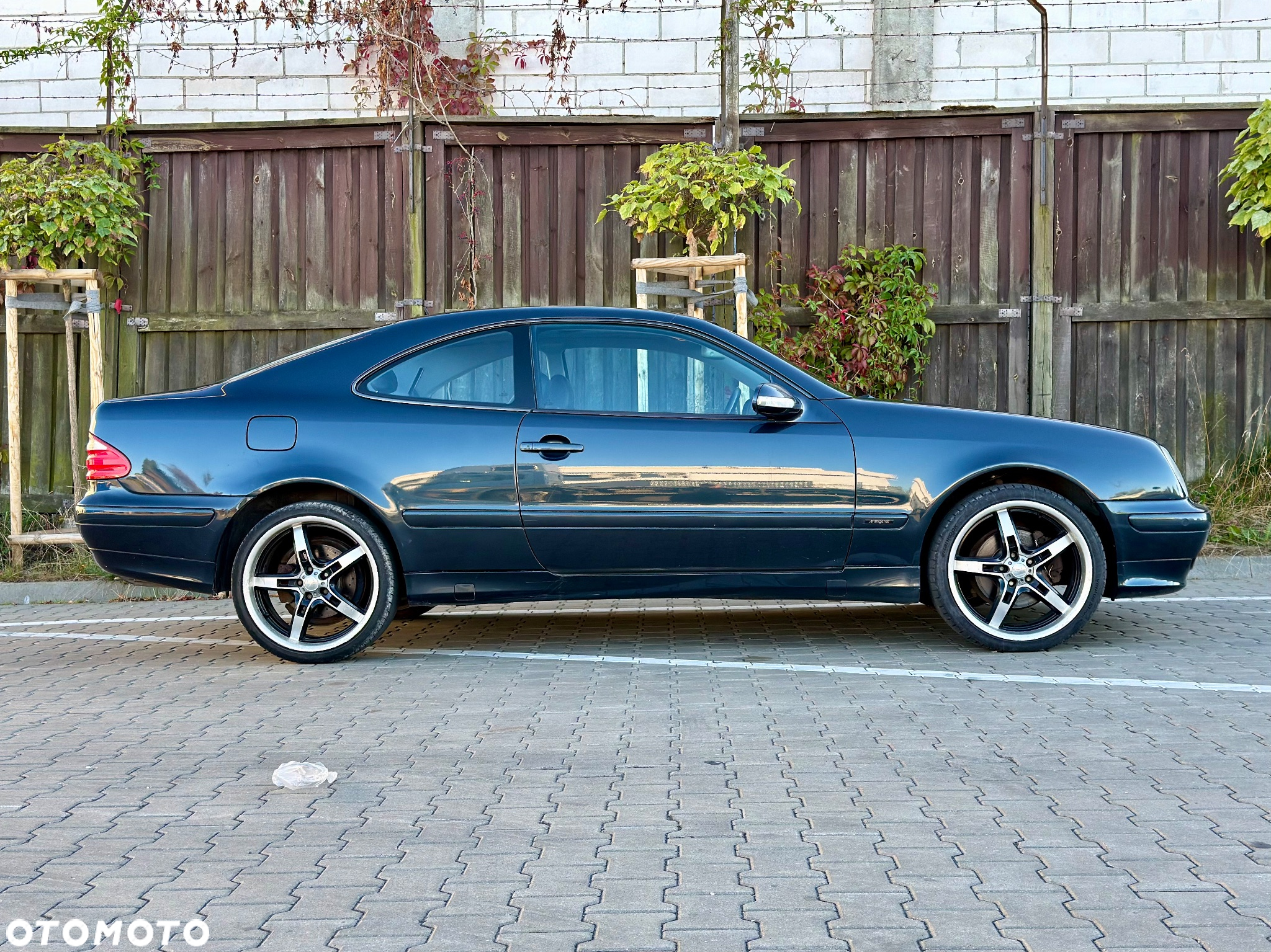 Mercedes-Benz CLK Coupe 320 Avantgarde - 6