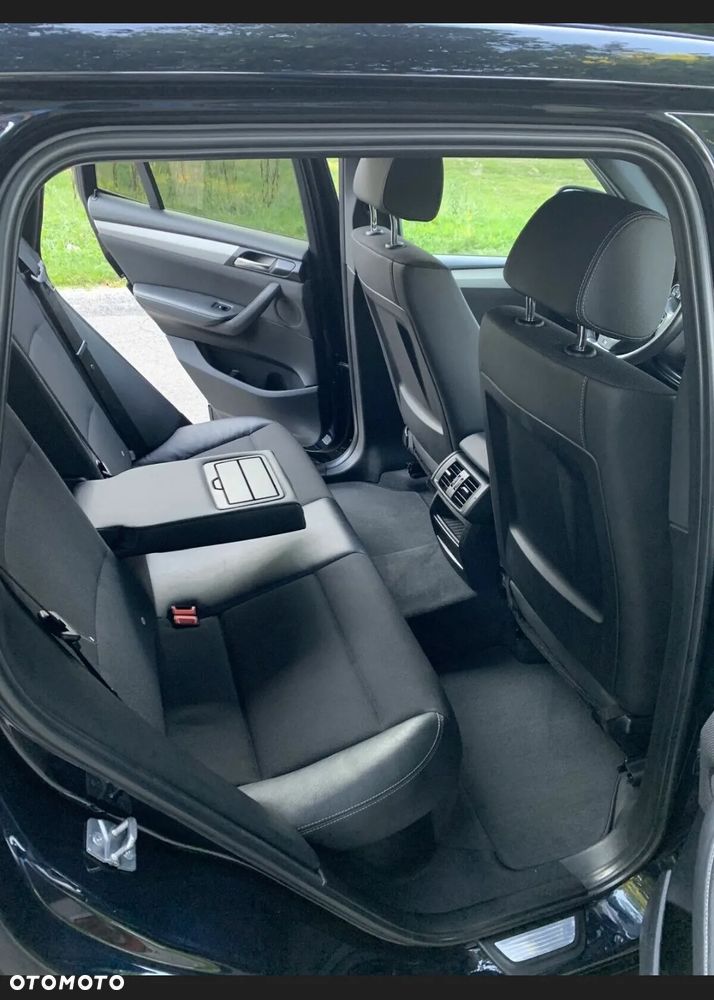 BMW X3 xDrive20d - 14