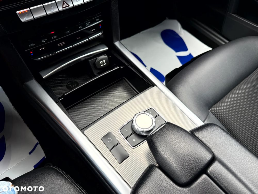 Mercedes-Benz Klasa E 220 CDI DPF BlueEFFICIENCY Automatik Avantgarde - 20
