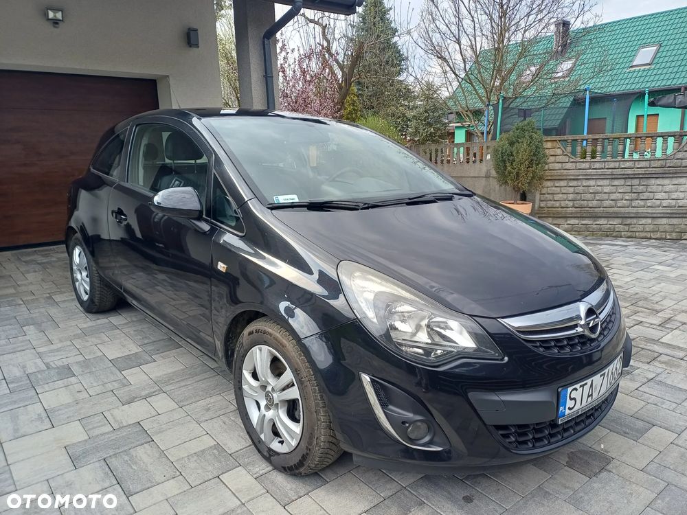 Opel Corsa 1.4 16V Cosmo - 2