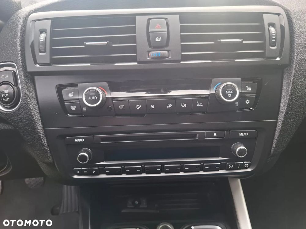 BMW Seria 1 116i - 18