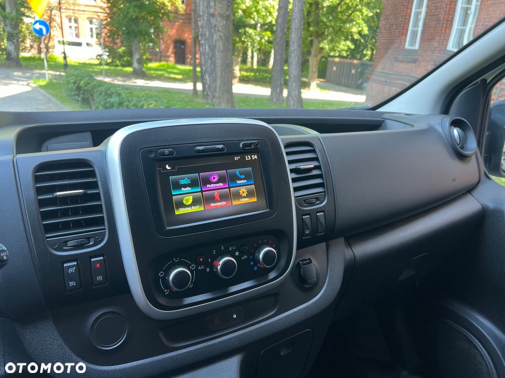 Renault Trafic Combi Life - 12
