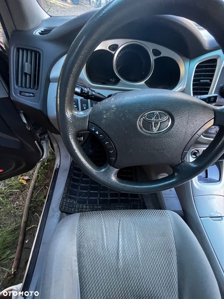 Toyota Highlander 3.3 V6 4WD Hybrid - 9