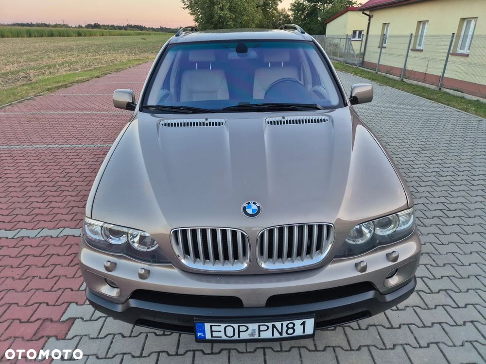 BMW X5 4.4 i Edition Exclusive Sport - 23
