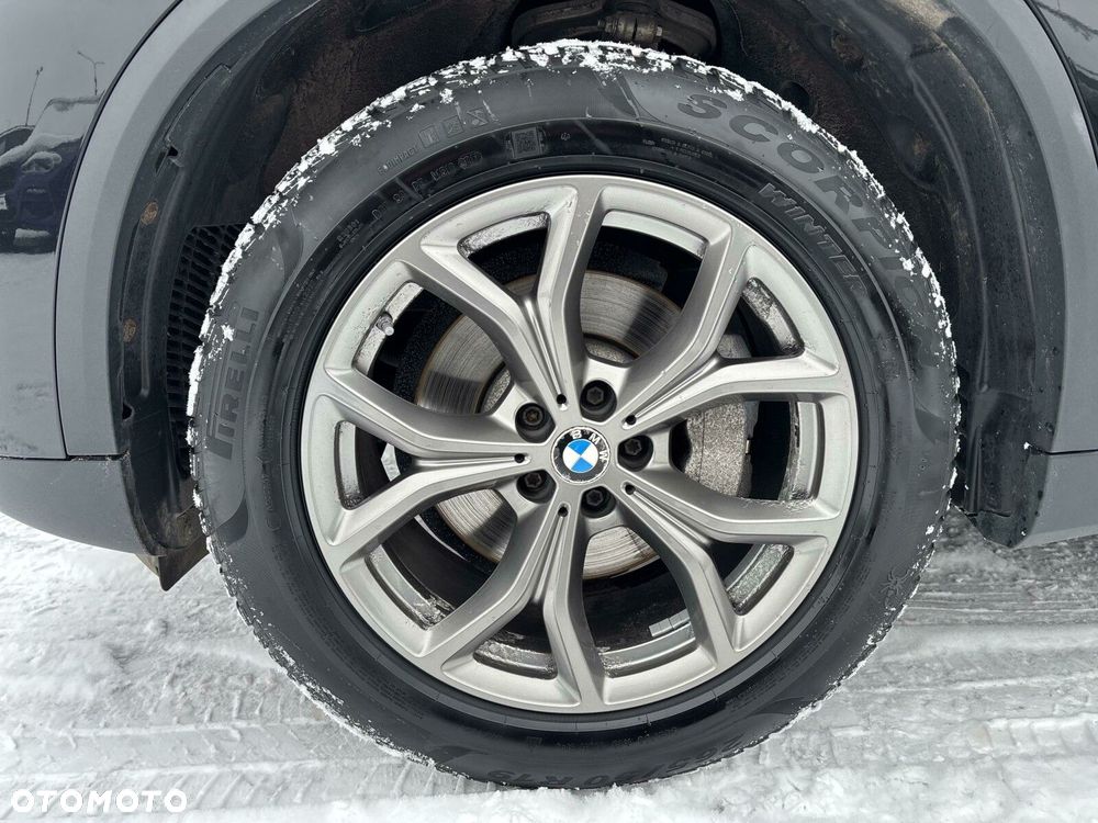 BMW X5 xDrive30d - 10