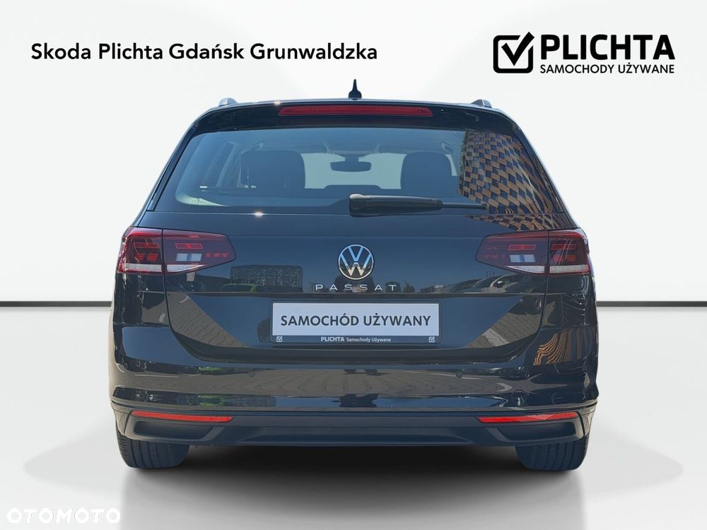 Volkswagen Passat - 7