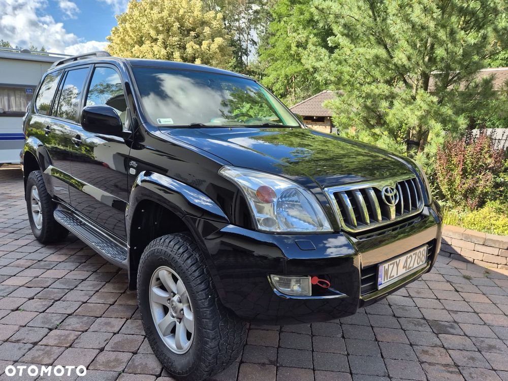 Toyota Land Cruiser - 39